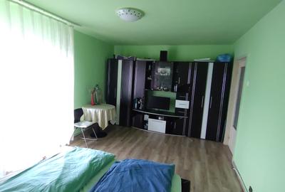 Vand apartament cu 3 camere in Zorilor - 2
