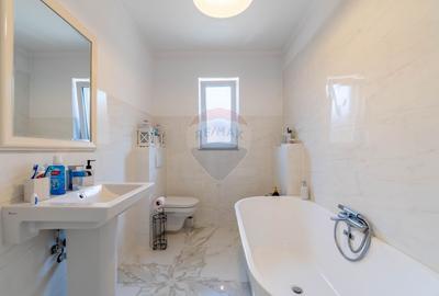 Casa de vanzare in Chinteni, 5 camere, mobilata, utilata, teren 756 mp - 21