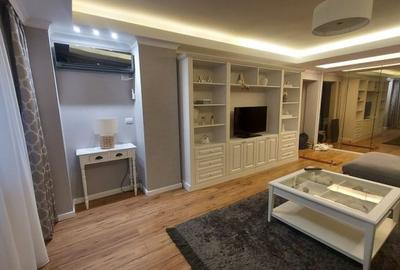 Apartament cu 3 camere decomandat, mobilat în Unirii