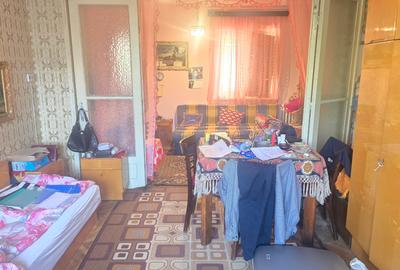 Vand apartament 3 camere decomandat in Deva, Narciselor, (Piata Centrala), et 2 - 3