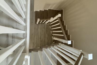 Casa 5 camere, 142mp, 300mp teren, despartita prin GARAJ in Giroc - 5
