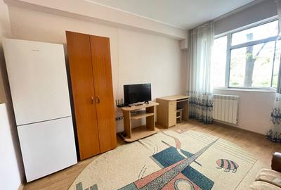 Garsoniera-Piata Nicolina-etaj 1 - 4