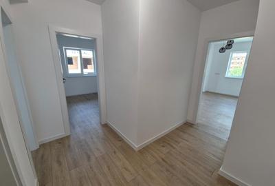 Apartament 3 camere, 70,15 mp, parter – Calea Surii Mici - 2