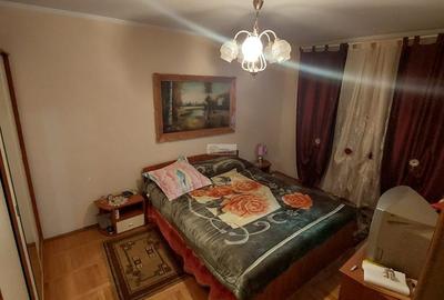 Apartament 3 camere /PARTER/Focsani/72 mp/SCOALA 10 - 5
