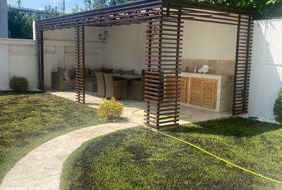 Mamaia Nord - Vila tip duplex P+2 , pe partea marii , la doi pasi de plaja - 3