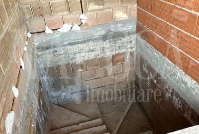 Casa 5 camere de vanzare in Cetatea Fetei, Floresti - 9