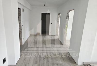 Apartament cu 2 camere decomandat în Cetate