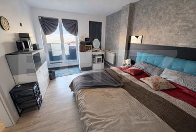Penthouse cu 4 camere semidecomandat, mobilat în Andrei Mureșanu