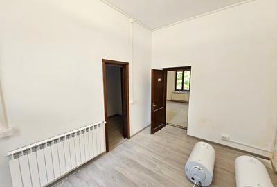 Birou, 50 mp în Central