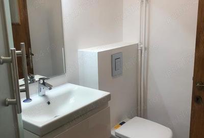 De Inchiriat Garsoniera pentru birouri 44 mp, renovata, etaj 1 - 9