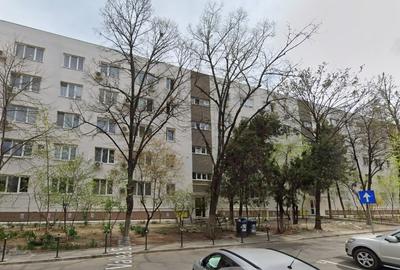 Apartament cu 3 camere semidecomandat, mobilat în Drumul Taberei