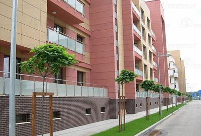 Particular, inchiriez apartament 4 camere Gran Residencia, Otopeni - 1