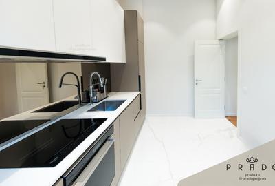 Casă contemporană, complet renovată, cu două corpuri și curte - Centru - 10