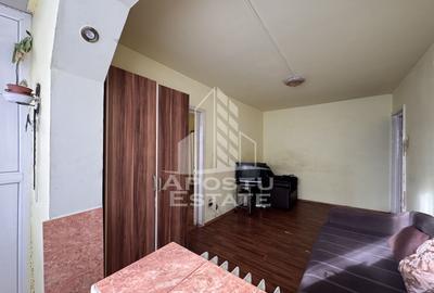Apartament 2 camere , semidecomandat, 37mp utili, et.4/4, zona Sagului - 2
