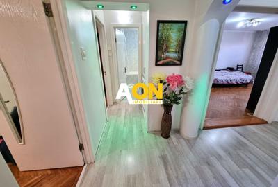 De inchiriat apartament 3 camere, zona Piata, Cetate - 12