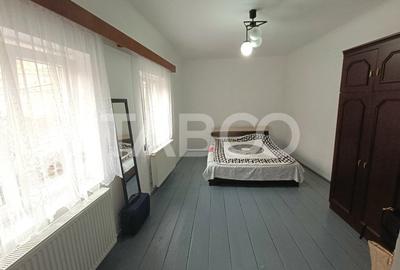 Apartament la casa 3 camere 68 mpu utili in apropiere de Piata Cibin - 2