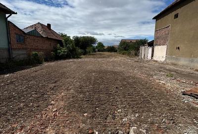 Teren Construcții intravilan de 1847 mp, în Central
