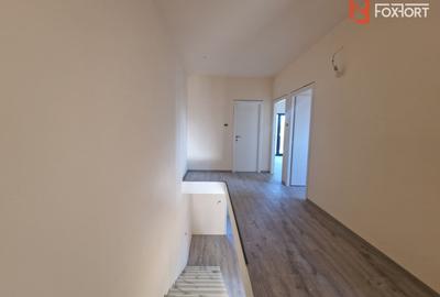 Duplex de vanzare cu 4 camere, Mosnita Noua - 13