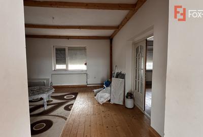Casa individuala 6 camere, 200 mp, in Mosnita Veche, vatra satului - 3