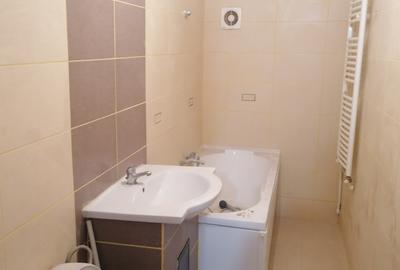 De inchiriat apartament cu doua camere ultracentral. - 12