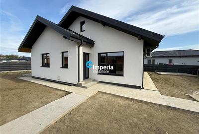 Casă individuală cu 3 camere în Lunca Cetățuii