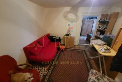Casa in Ronat compartimentata in 2 apartamente cu intrari separate - 11
