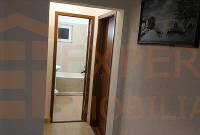 Apartament 3 camere de inchiriat, in zona Tomis Nord - Constanta - 10