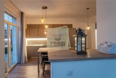 Apartament de lux 3 camere si terasa de 25 mp zona Sub Arini - 10