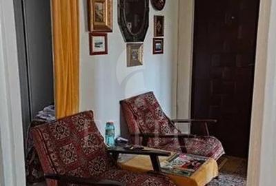 Apartament 3 camere în zona STRAZII PADIS - 3