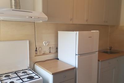 Inchiriez apartament doua camere langa grădinița Lenin Sud. - 2