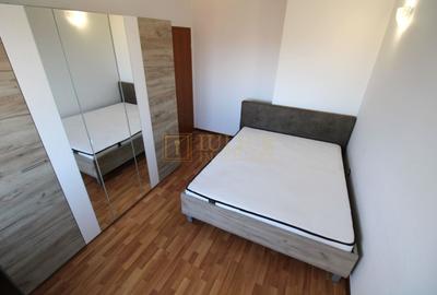 Aradului; decomandat, bucatarie inchisa. Parcare privata inclusa. - 8