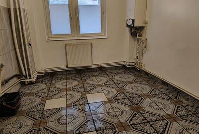 Ap. 2 cam Vidin, conf 1, decomandat, renovat, Liber - 3