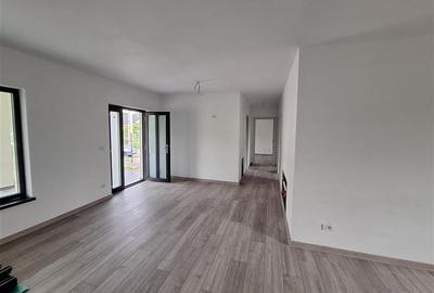 Casa Parter 3 dormitoare, 2 bai,  zona Hemeius - 4