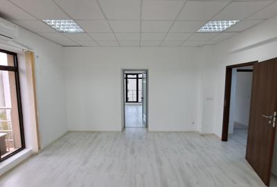 SPATIU BIROU- CLADIRE BIROURI PREMIUM- COSTURILE UTILITATILOR SUNT INCLUSE - 13