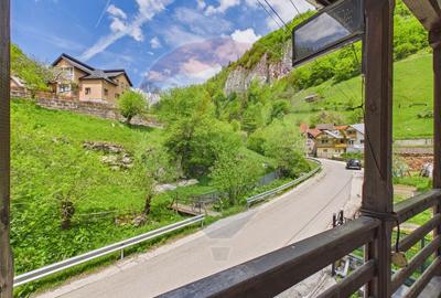 Pensiune/casa montană 9 camere în Dâmbovicioara, comision 0% - 9