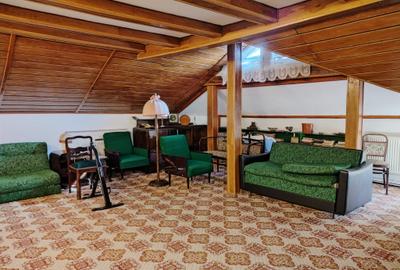 Apartament 4 camere cu scara interioara si garaj zona centrala - 8