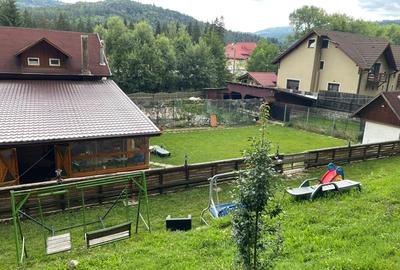 Casă cu 9 camere în Brădet