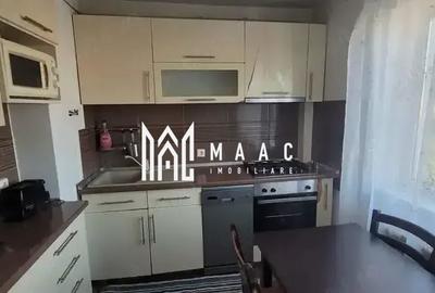 Apartament cu 3 camere decomandat, mobilat în Ostroveni