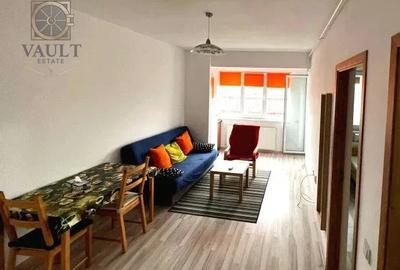 Garsonieră decomandată, mobilată în Central