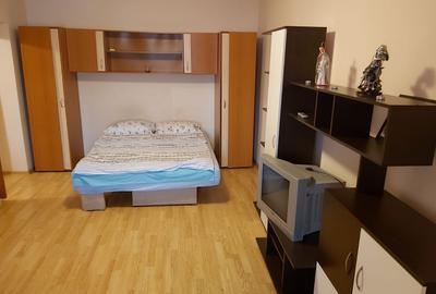 Garsoniera de inchiriat – Focsani, etaj 2, 30 mp, mobilata si utilata - 1