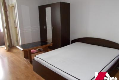 Inchiriez garsoniera mobilata si utilata, situata central, zona B-dul Milea - 1