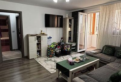Apartament renovat cu 2 camere de vânzare in Sebeș - 1