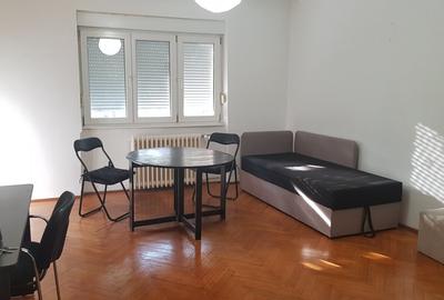 Apartament 2 camere separate  langa Facultatea de Medicina - 1