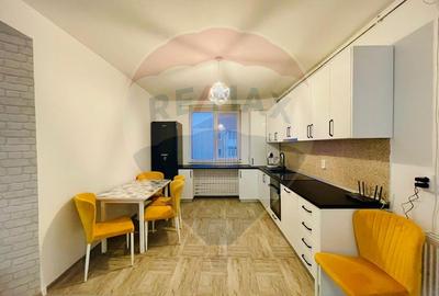Apartament - Prima inchiriere - 3 camere si balcon - zona Hipodrom - 8