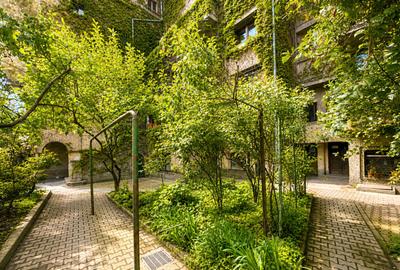 Apartament 2 camere în celebra casă Maria Tănase, str. Popa Nan - 8