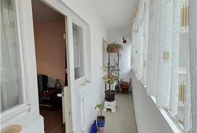 4 camere - centrala termica  -  parcare - Crangasi - 18