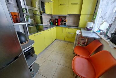 Apartament cu 3 camere în Bucureștii Noi