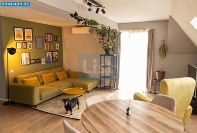 Apartament cu 3 camere semidecomandat în Europa