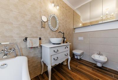 Duplex Premium, curte superbă – Timisoara,, panouri solare | Com 0% - 63