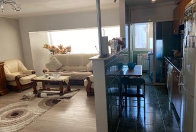 Trocadero - 3 camere - 135.000 euro (COD E6) - 5